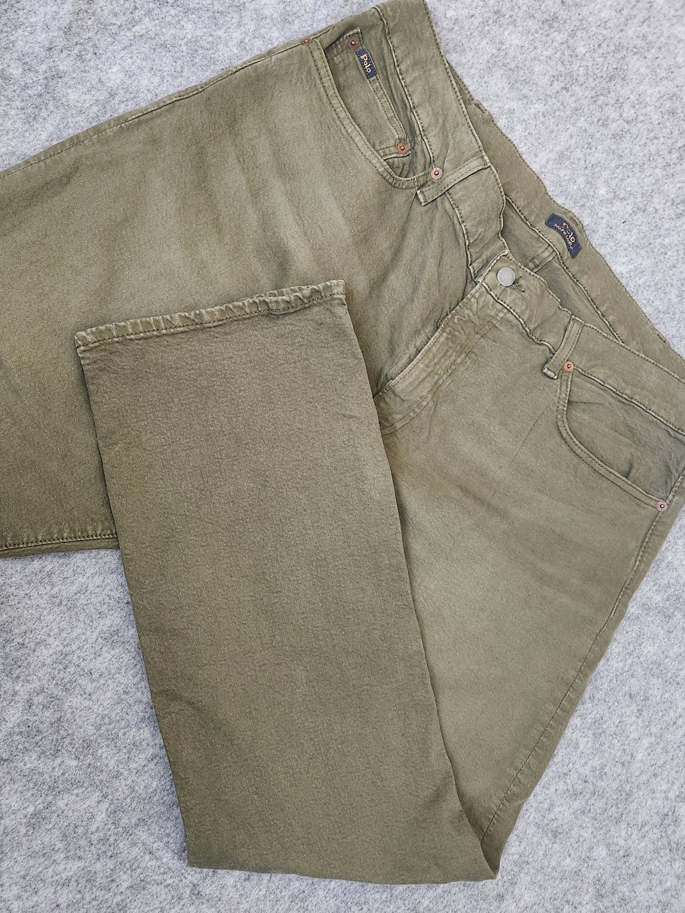 Men's Olive Green Jeans - Classic Straight Fit